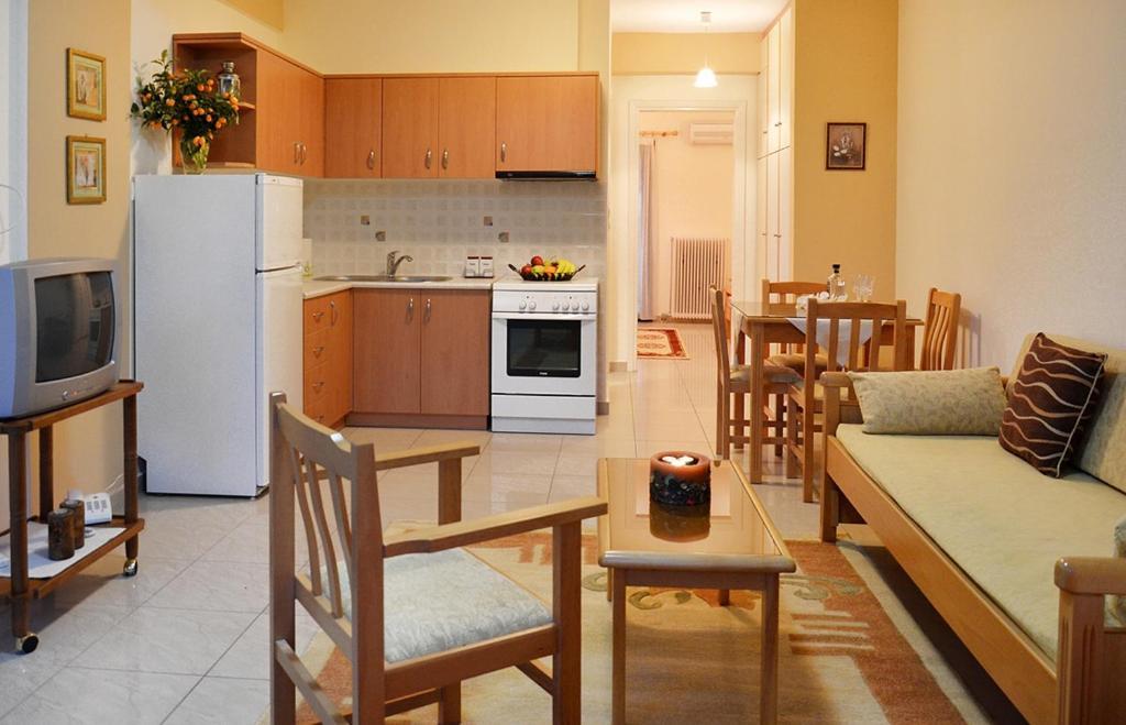Hotel Patelis Poúlithra Oda fotoğraf
