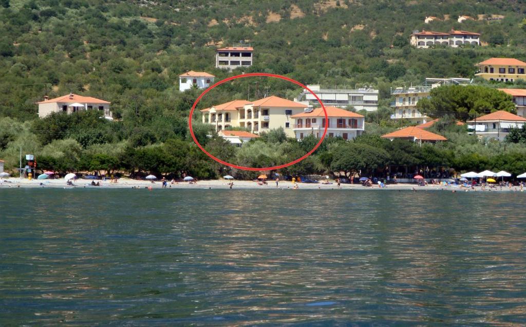 Hotel Patelis Poúlithra Dış mekan fotoğraf